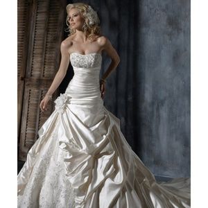 Maggie Sottero Ambrosia Wedding Gown
